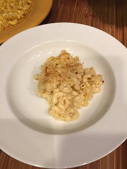 Click image for larger version. 

Name:	macCheese.jpg 
Views:	117 
Size:	80.8 KB 
ID:	6382