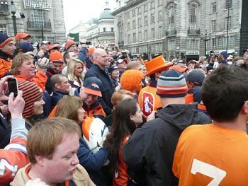 Fan rally and picture at Piccadilly Circus