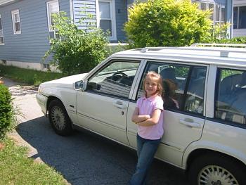 2008 June 21 Nancy says goodbye to the car she rode home from the Hospital in